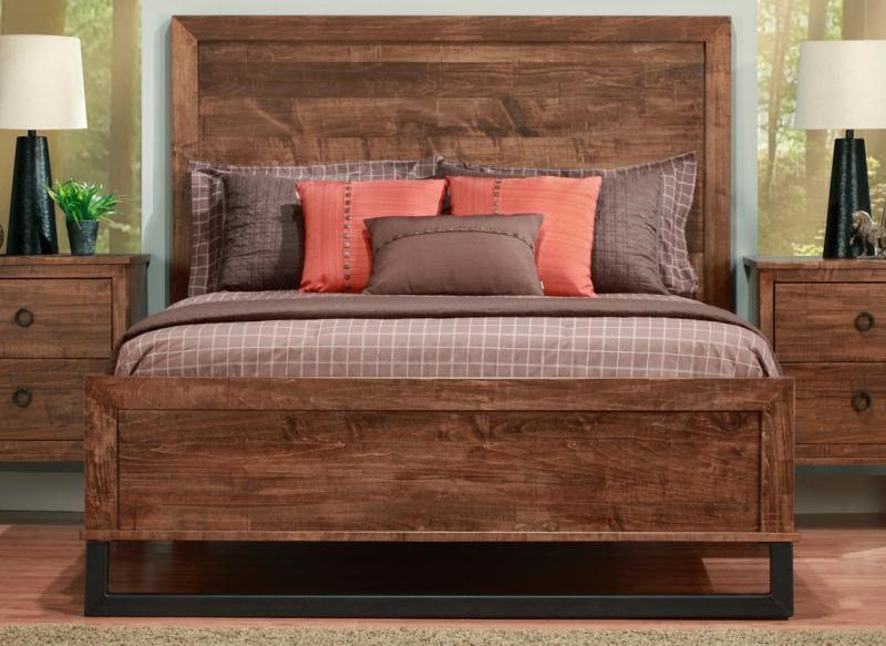 Cumberland CU QL Solid Maple Queen Bed with Low Footboard Bennett s Furniture and Mattresses Panel Beds